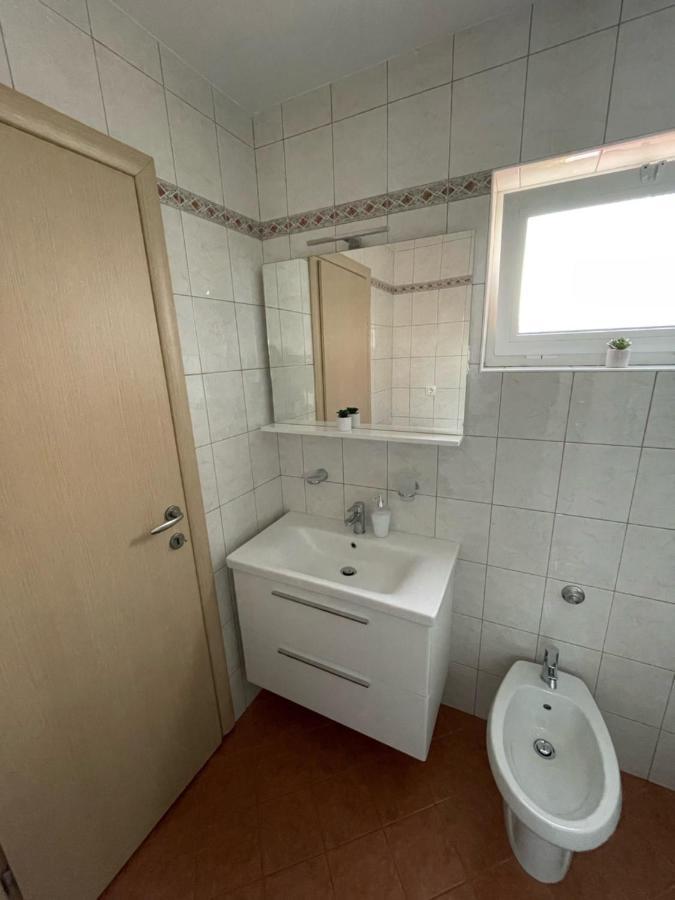 Apartments Elvira Krk Town Dış mekan fotoğraf