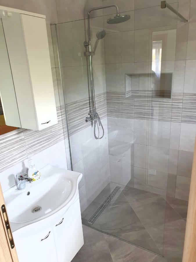 Apartments Elvira Krk Town Dış mekan fotoğraf